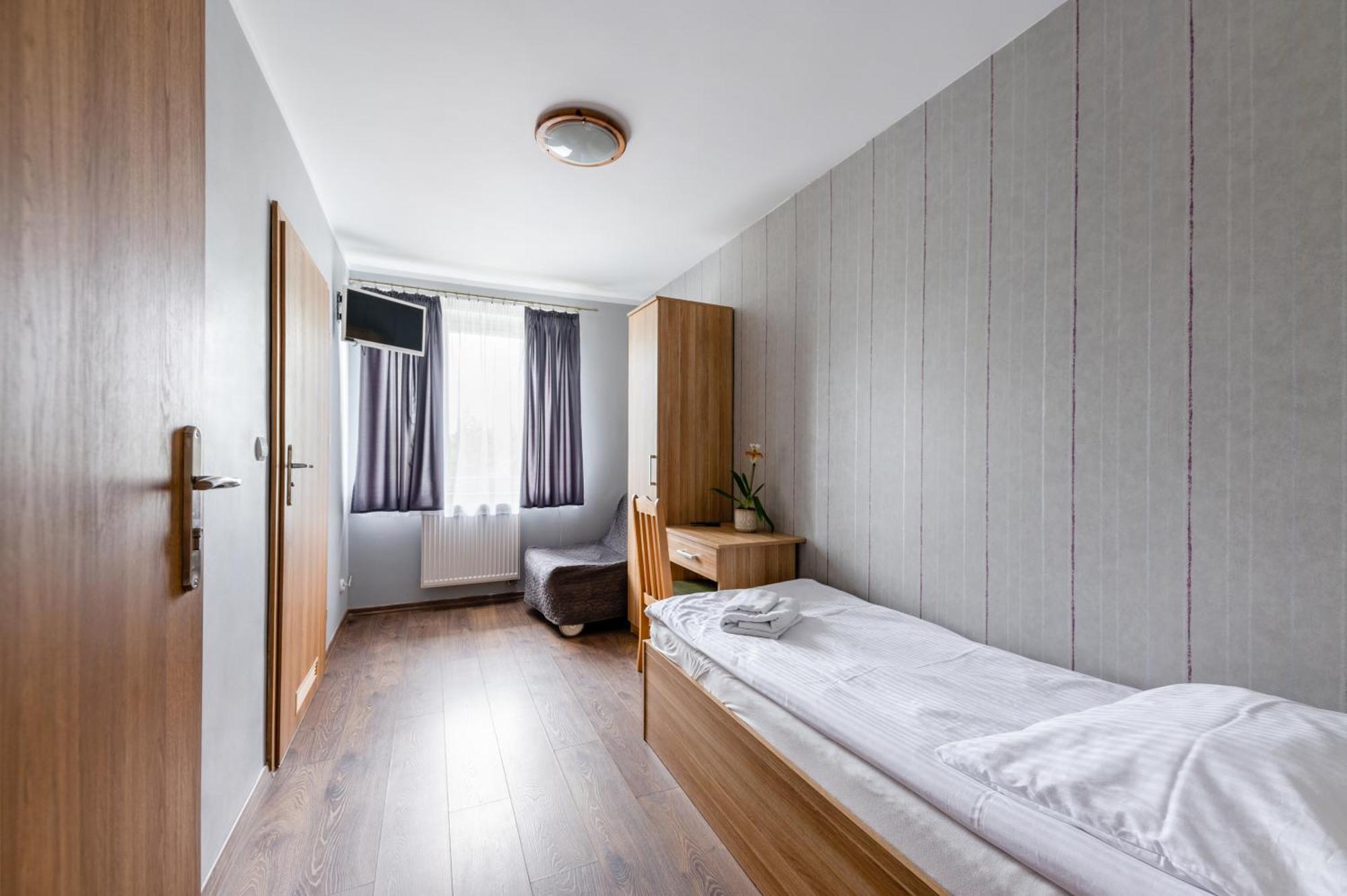 Sleep&Go Bed & Breakfast Lubliniec Exterior photo
